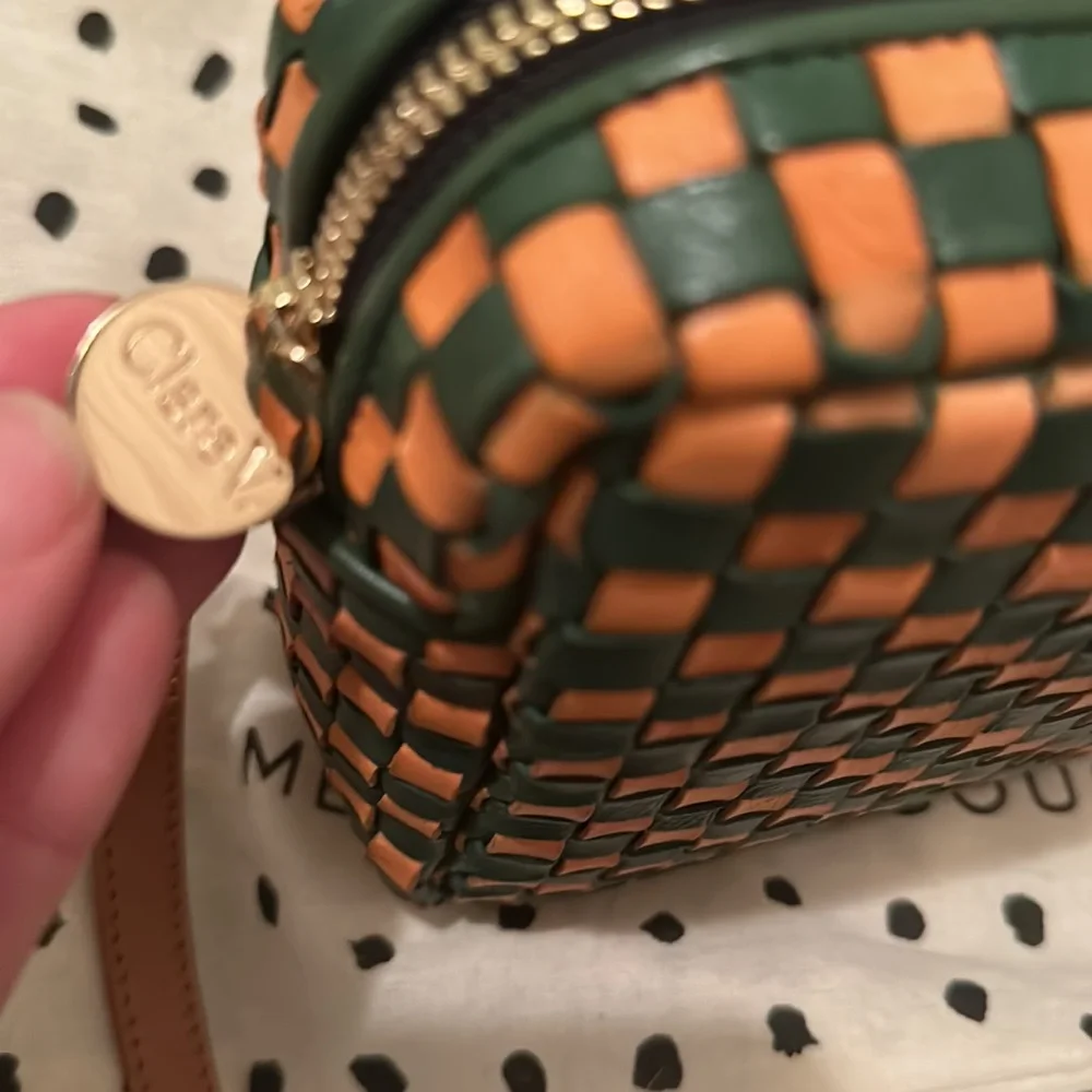 Clare V Woven Green and Tan Crossbody Bag - Picture 6 of 6